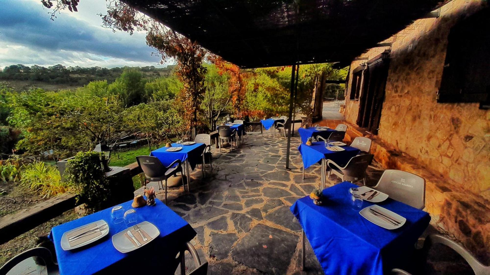 Casa Rural, Spa Y Restaurante El Huerto Del Abuelo Almiruete Bagian luar foto