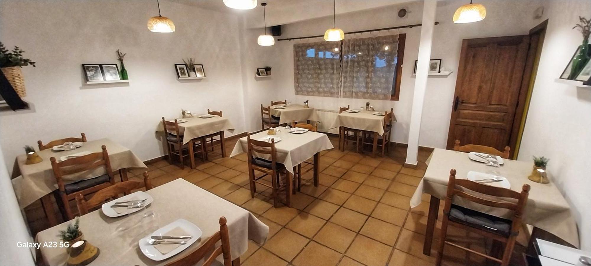 Casa Rural, Spa Y Restaurante El Huerto Del Abuelo Almiruete Bagian luar foto